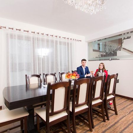 Pensiunea Ursa Hotell Bistrita Bargaului Exteriör bild