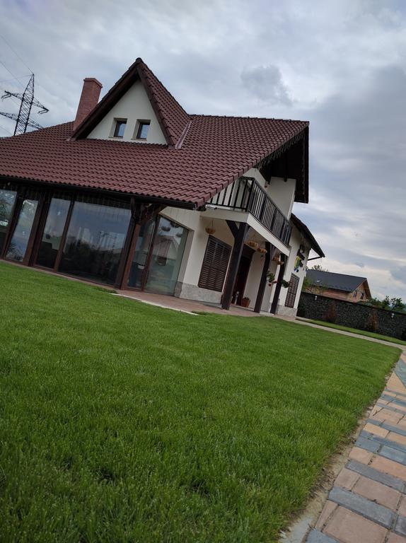 Pensiunea Ursa Hotell Bistrita Bargaului Exteriör bild